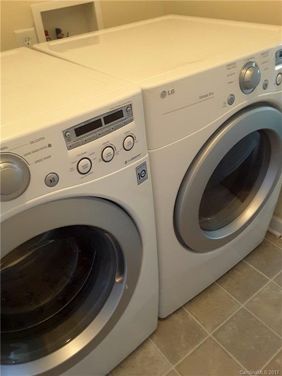 Hampton Place - Residential Lease