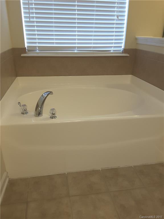 Hampton Place - Residential Lease