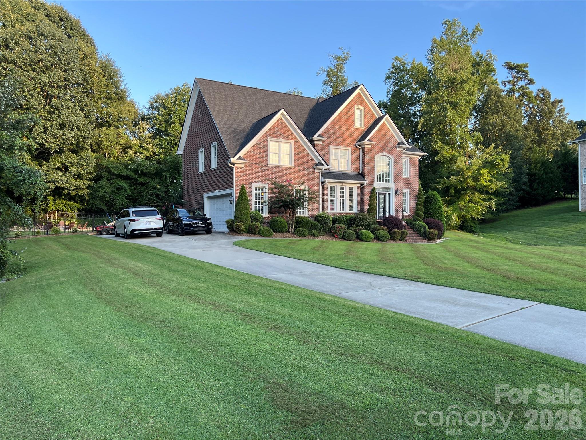 2858 Scarborough Court