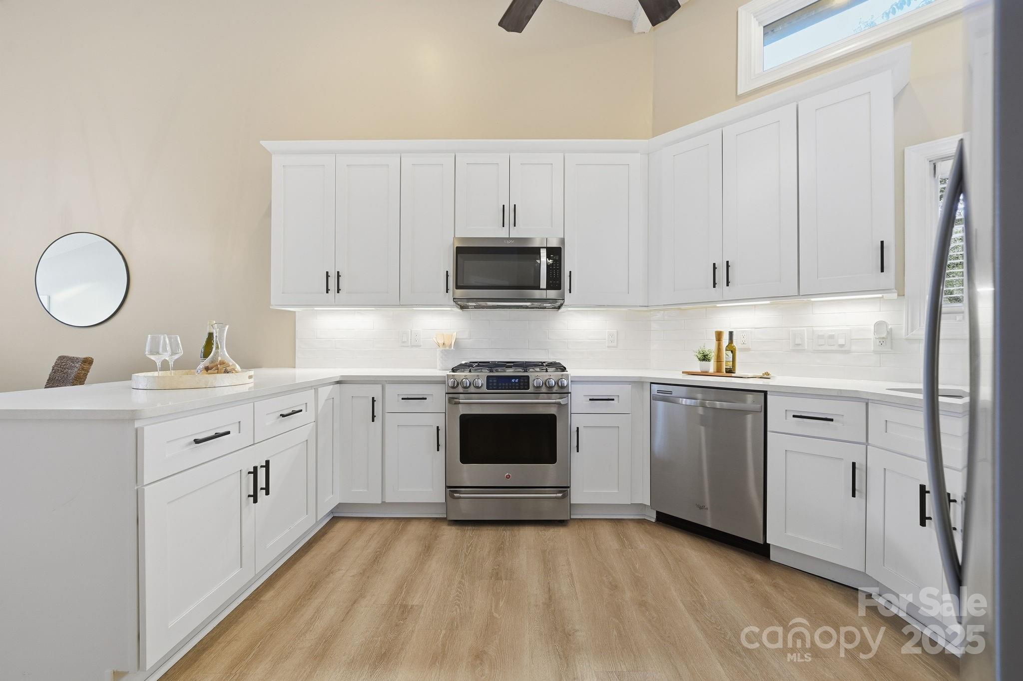 13923 Queens Harbor Road