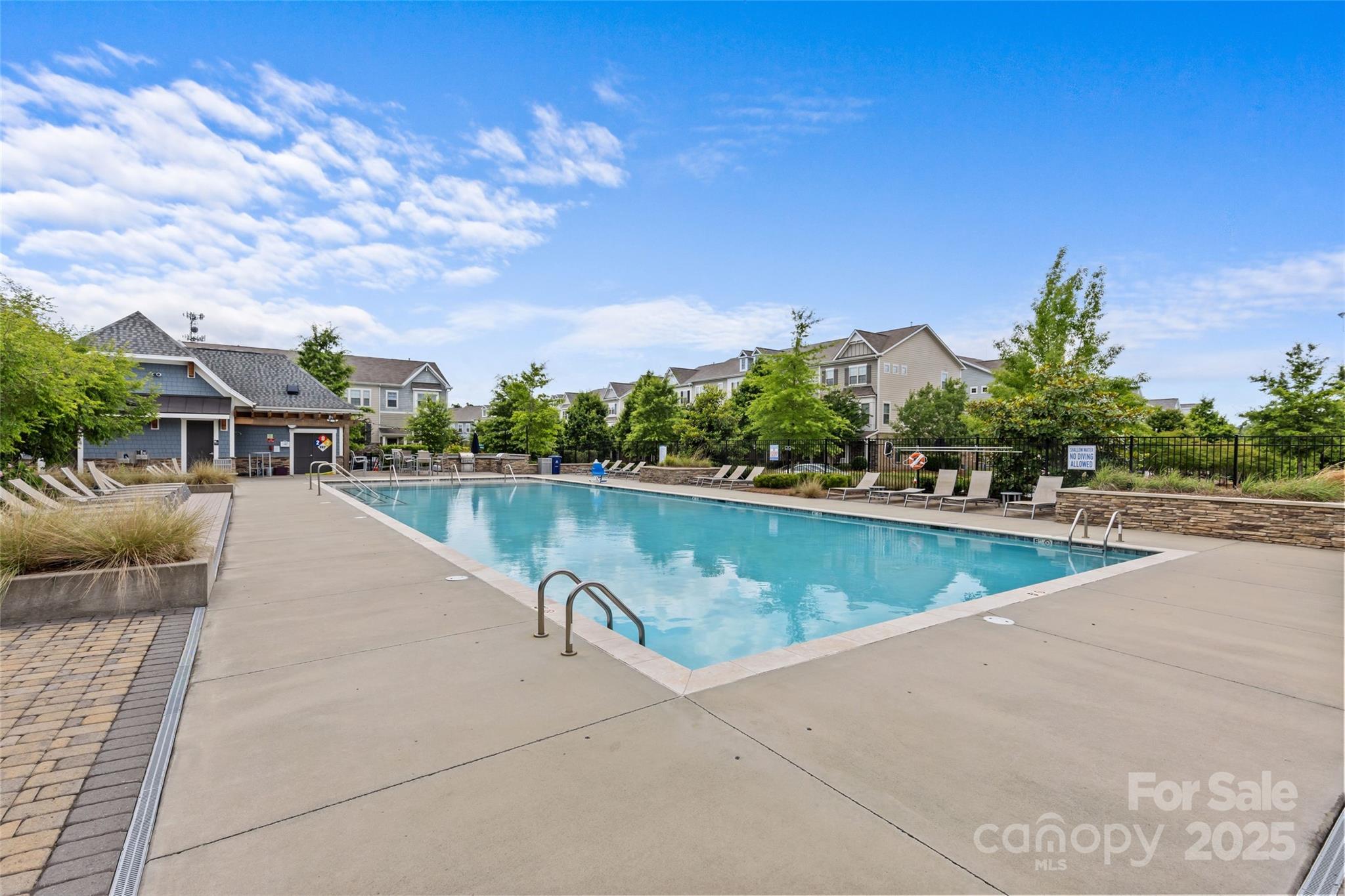 Hadley at Arrowood Station - Residential