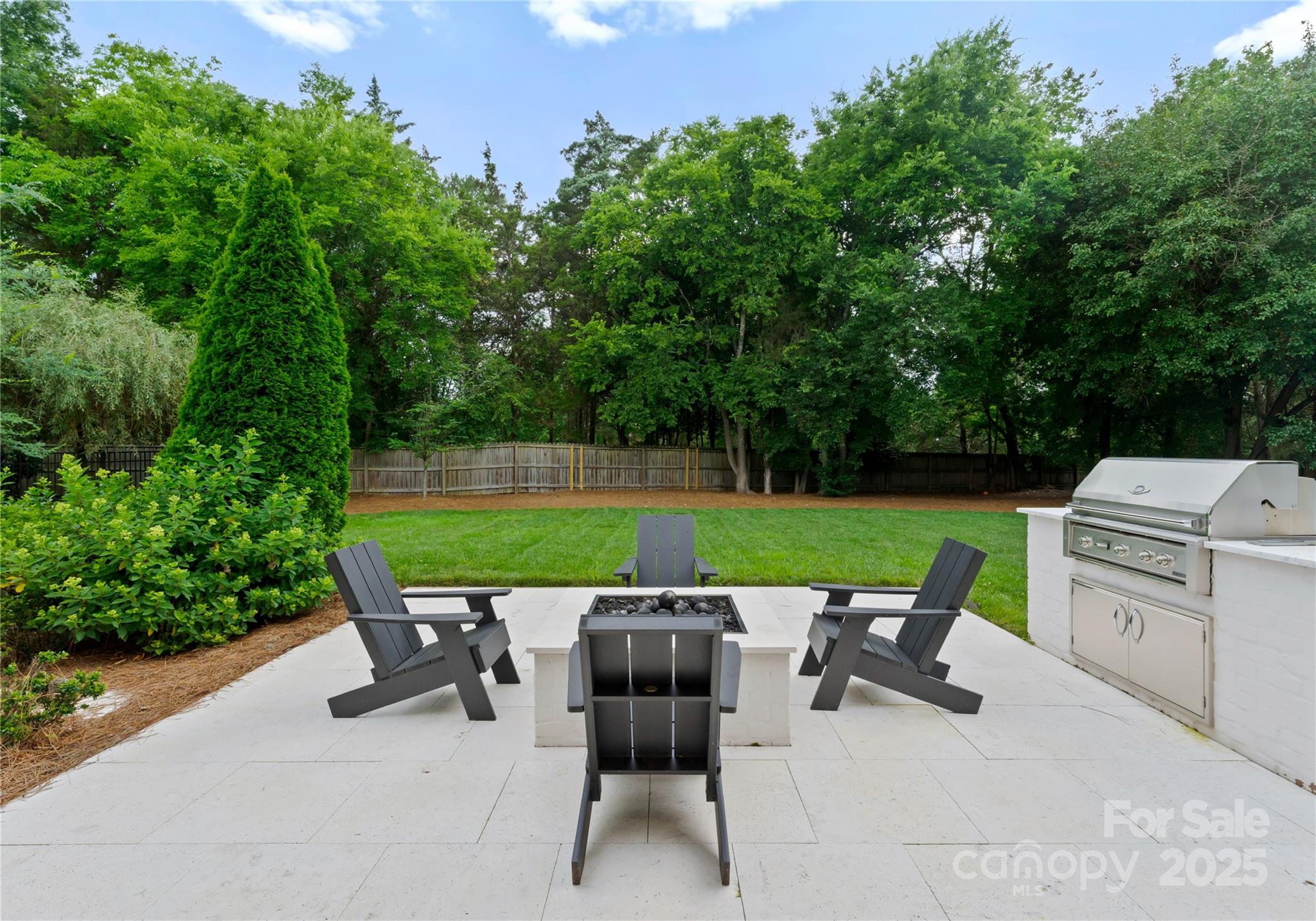 Ockley Manor - Residential