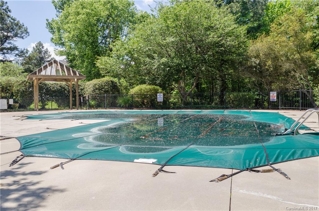 Maplecrest - Residential