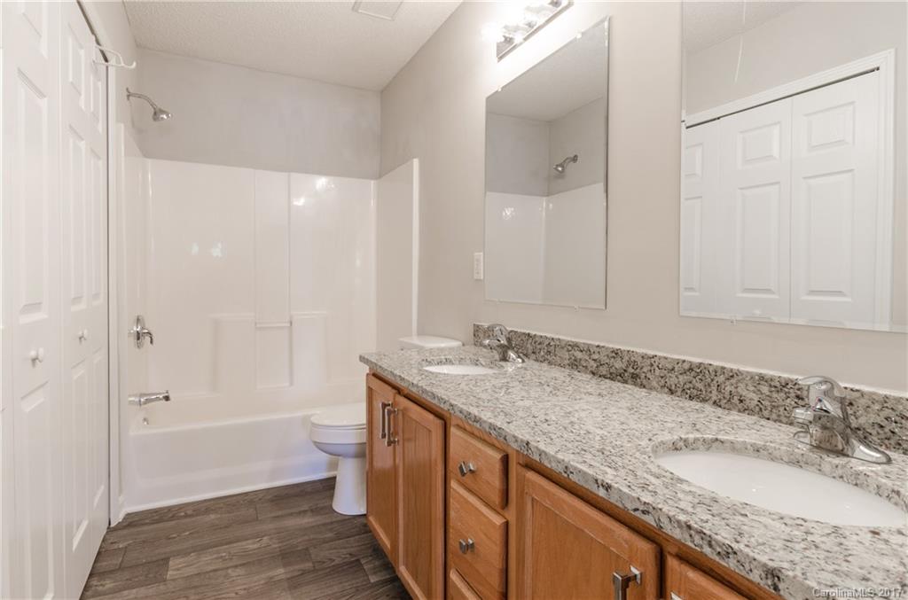 Maplecrest - Residential