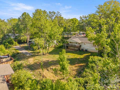 Photo of 104 Millbrook Road, Asheville, NC 28806 (MLS # 4400187)