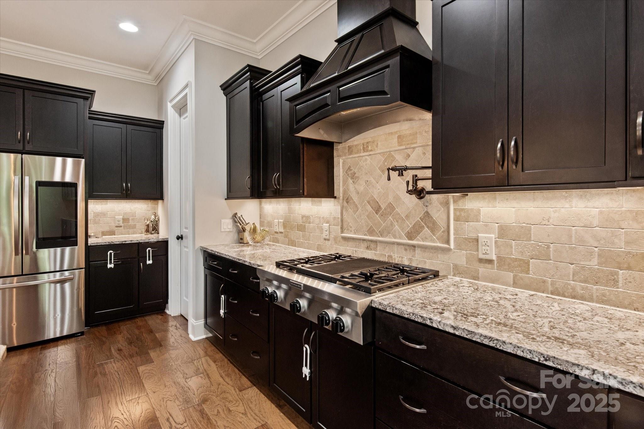 Ladera - Residential