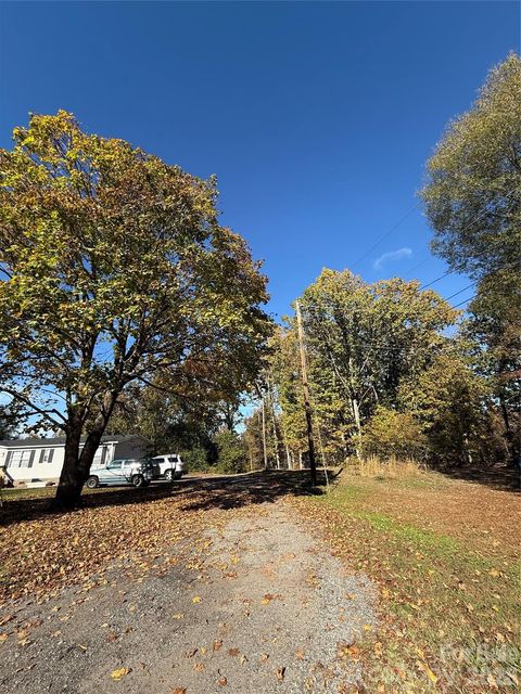 5586 Mountain Terrace Drive Hickory NC 28602