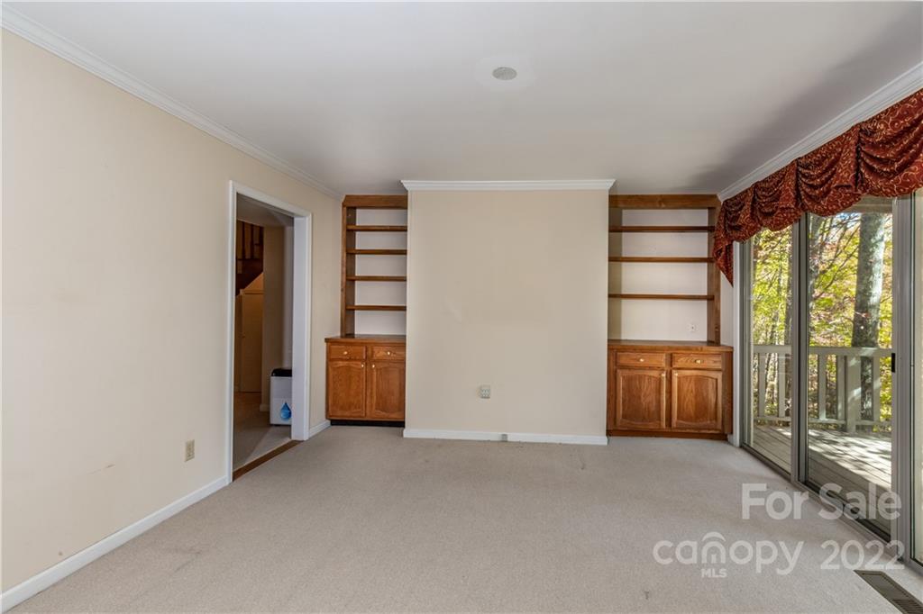 Lake Toxaway Estates - Residential