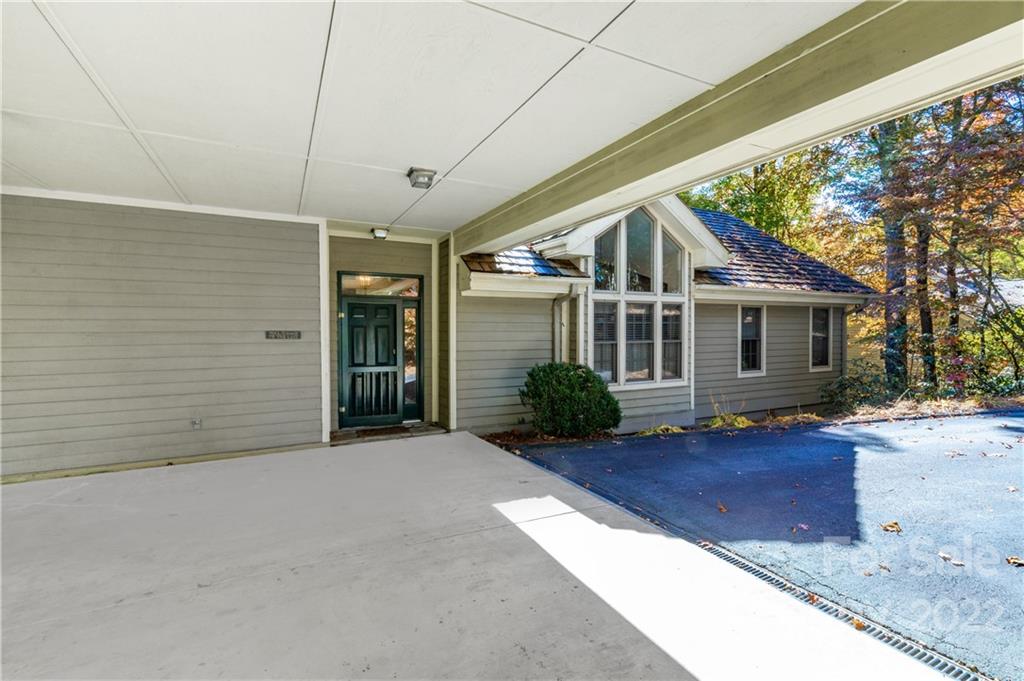 Lake Toxaway Estates - Residential