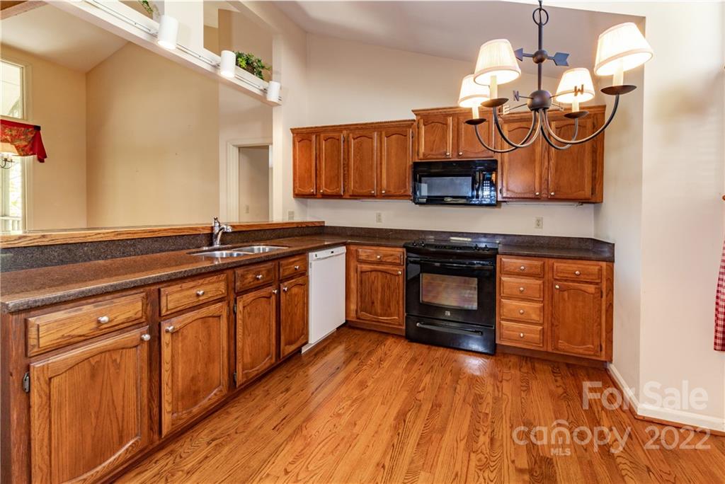 Lake Toxaway Estates - Residential