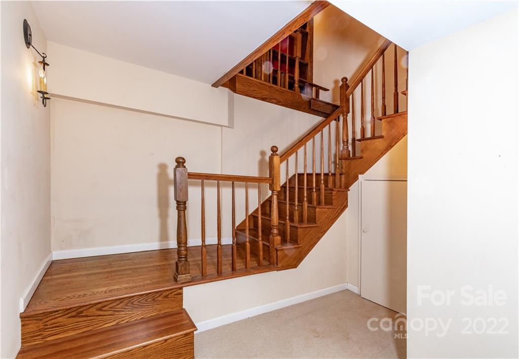 Lake Toxaway Estates - Residential