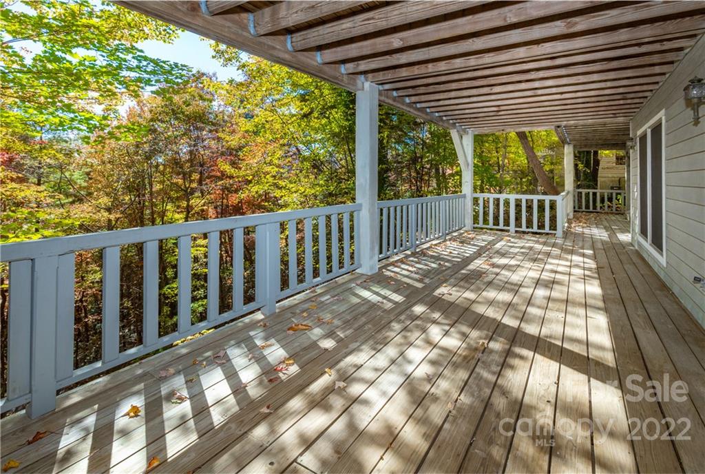 Lake Toxaway Estates - Residential
