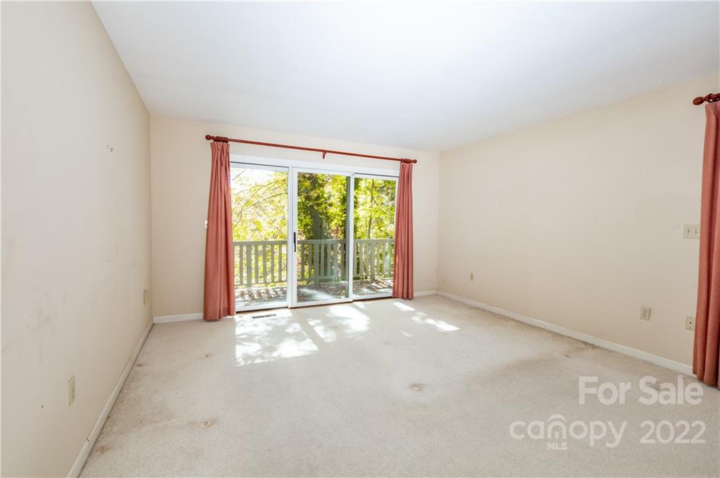 Lake Toxaway Estates - Residential