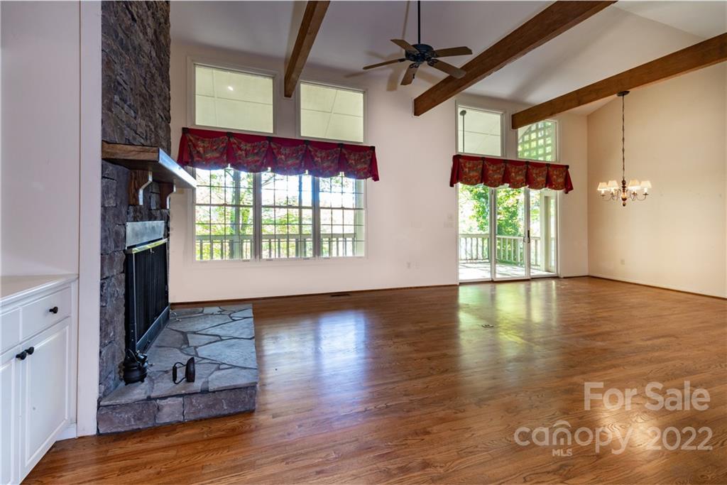 Lake Toxaway Estates - Residential