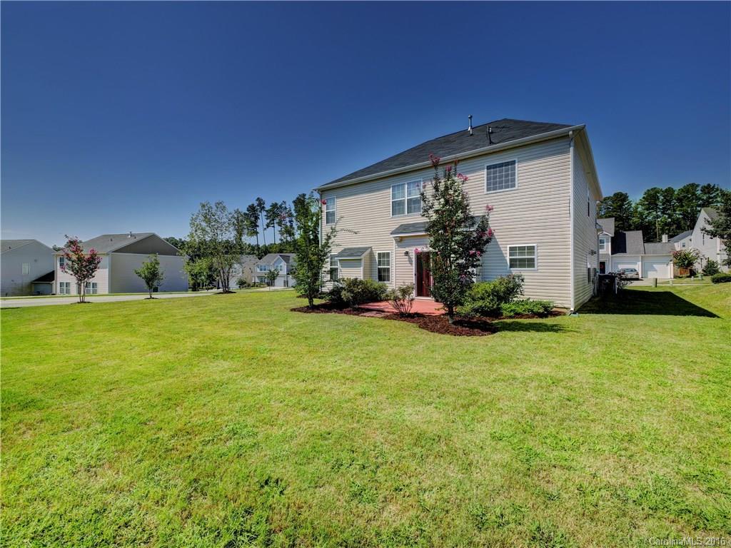 Stratford Pond - Residential