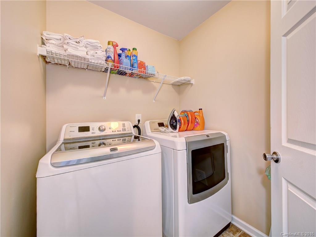 Stratford Pond - Residential