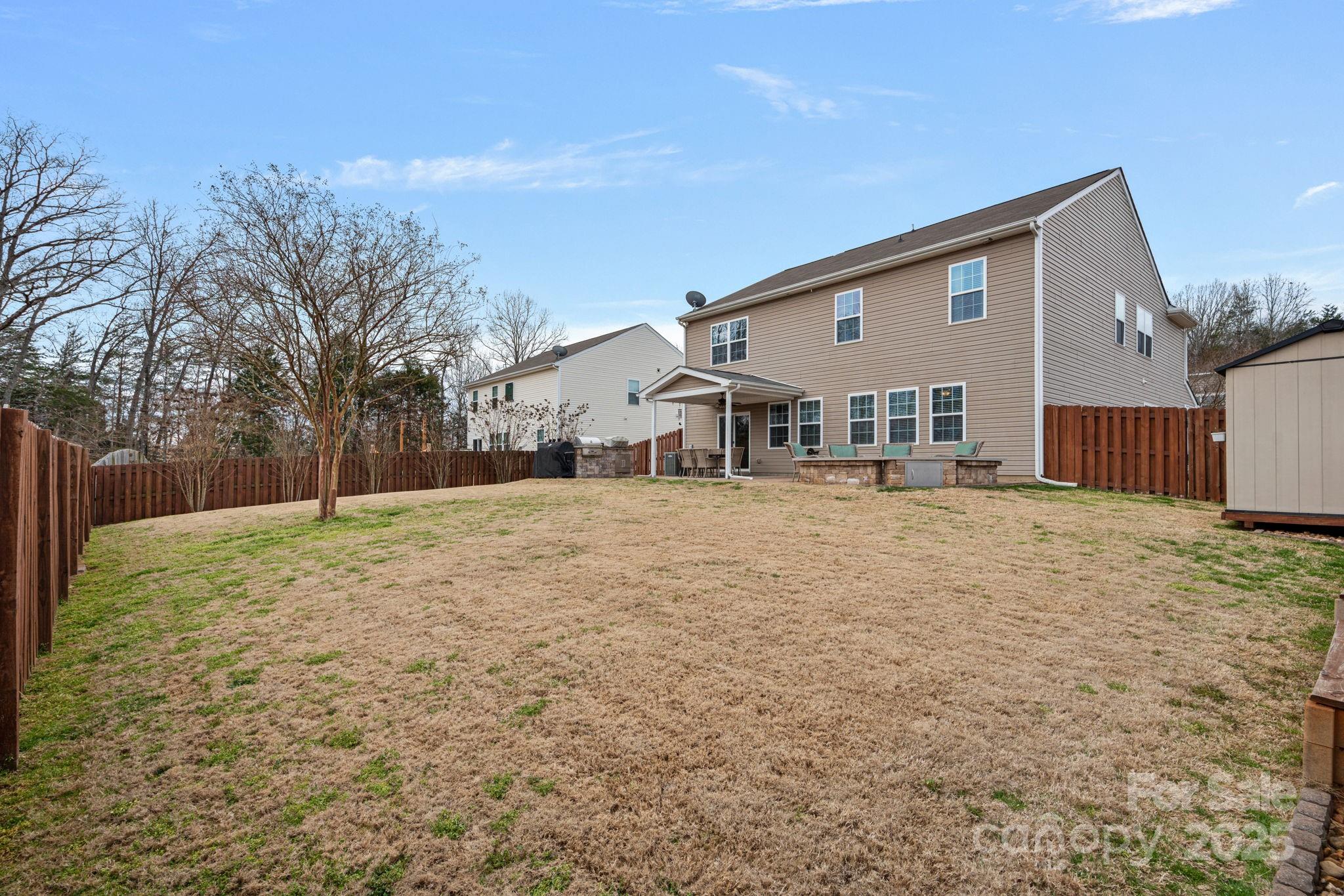 Almond Glen - Residential