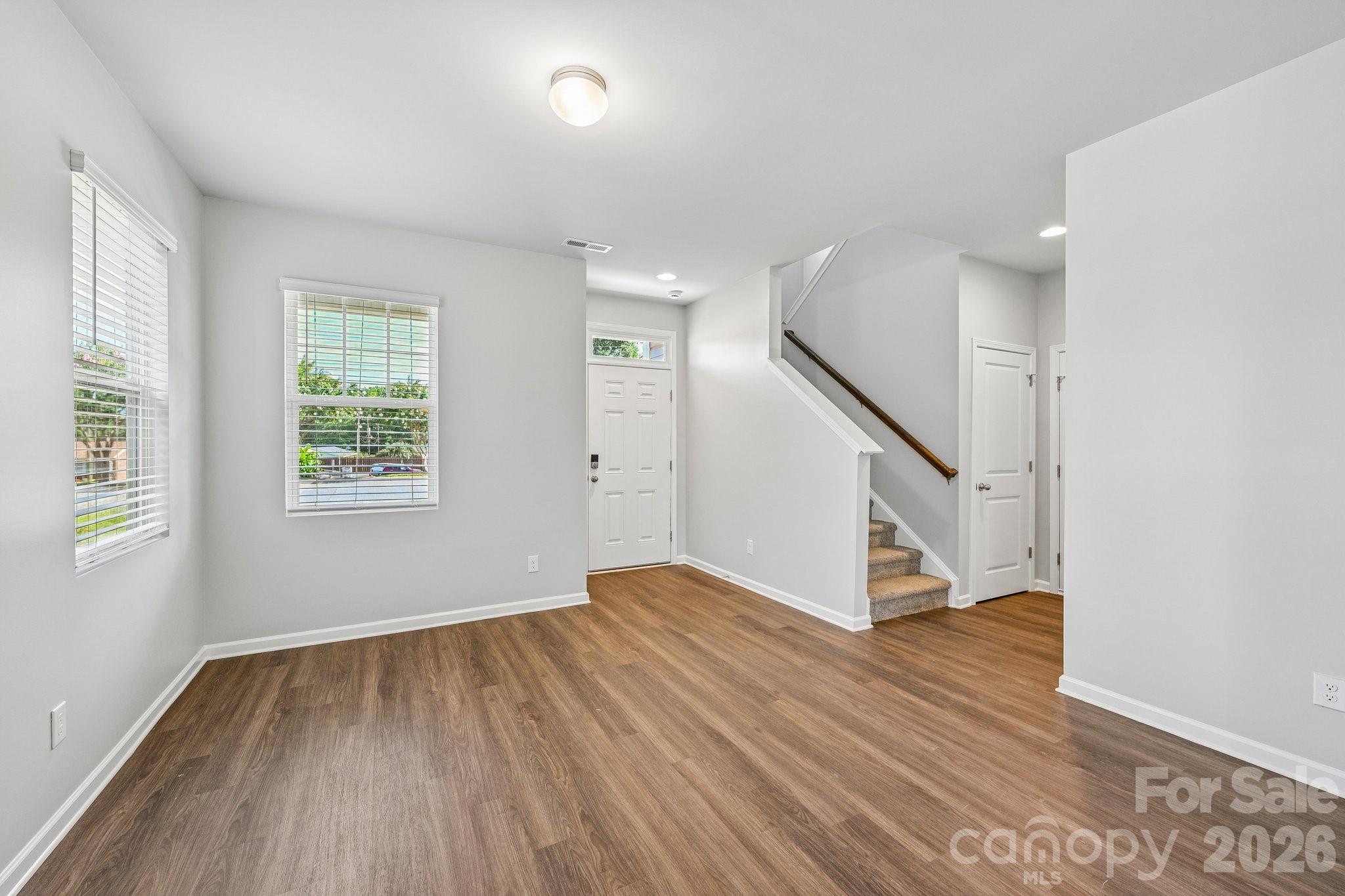 231 W Grover Street