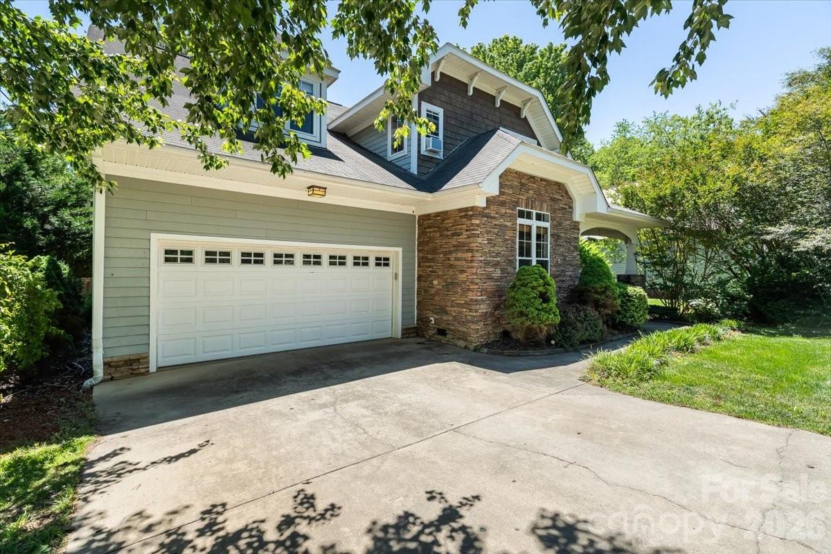 126 Carolina Bluebird Loop