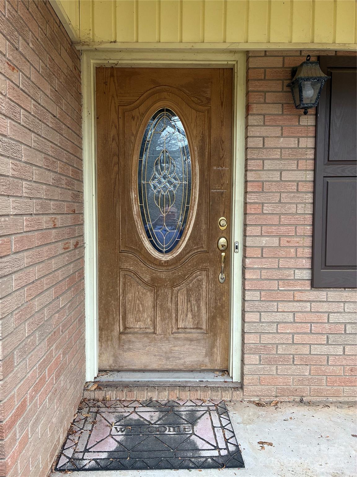 763 Gladden Place NW