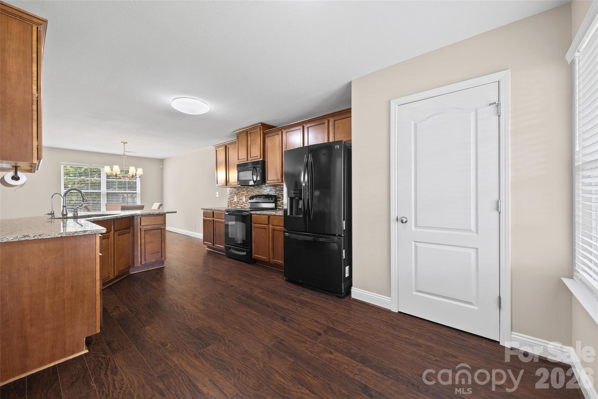 848 Estuary Court