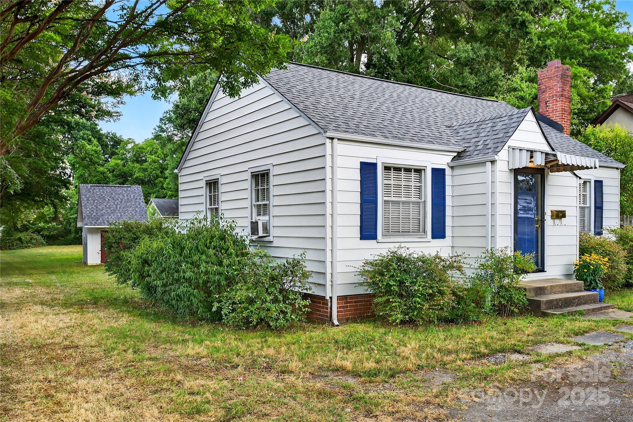 662 Carpenter Avenue