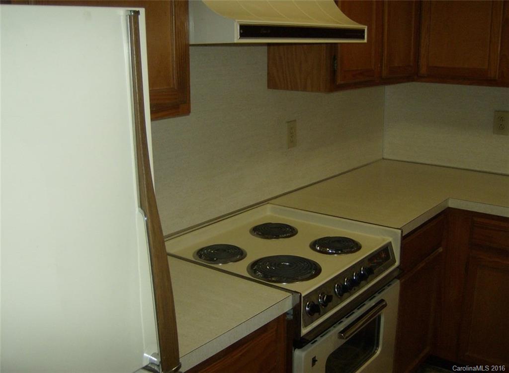 Dogwood Hills - Residential Lease