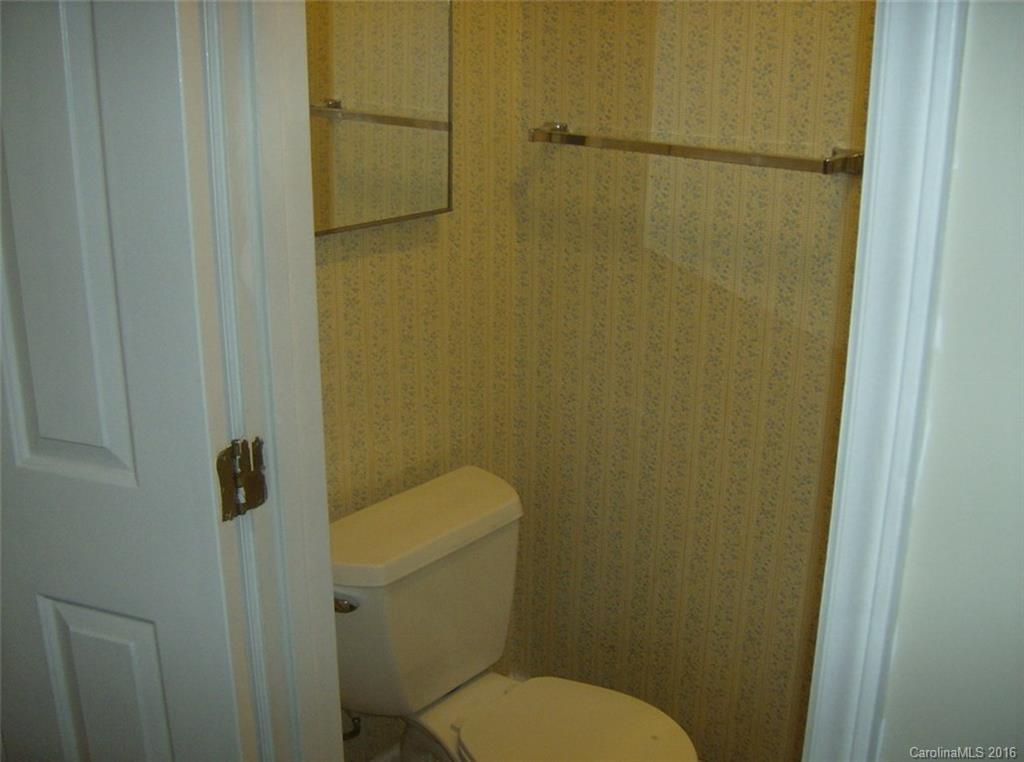 Dogwood Hills - Residential Lease