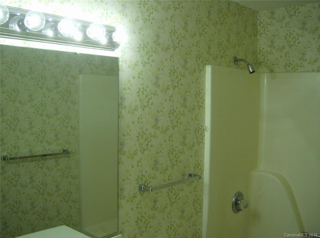 Dogwood Hills - Residential Lease