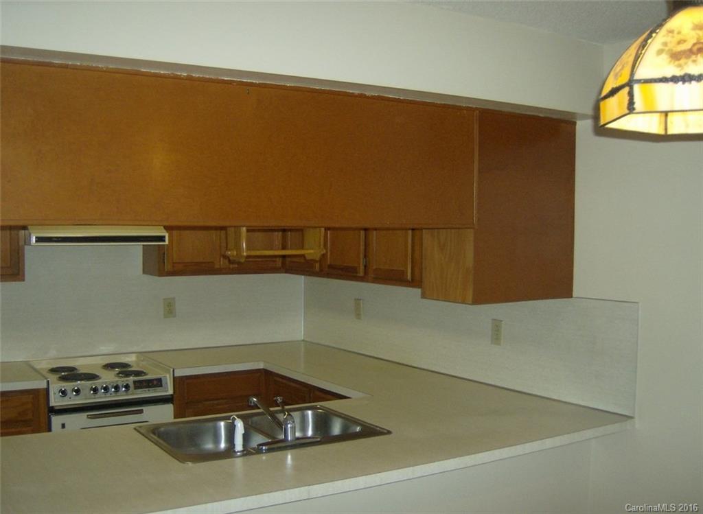 Dogwood Hills - Residential Lease