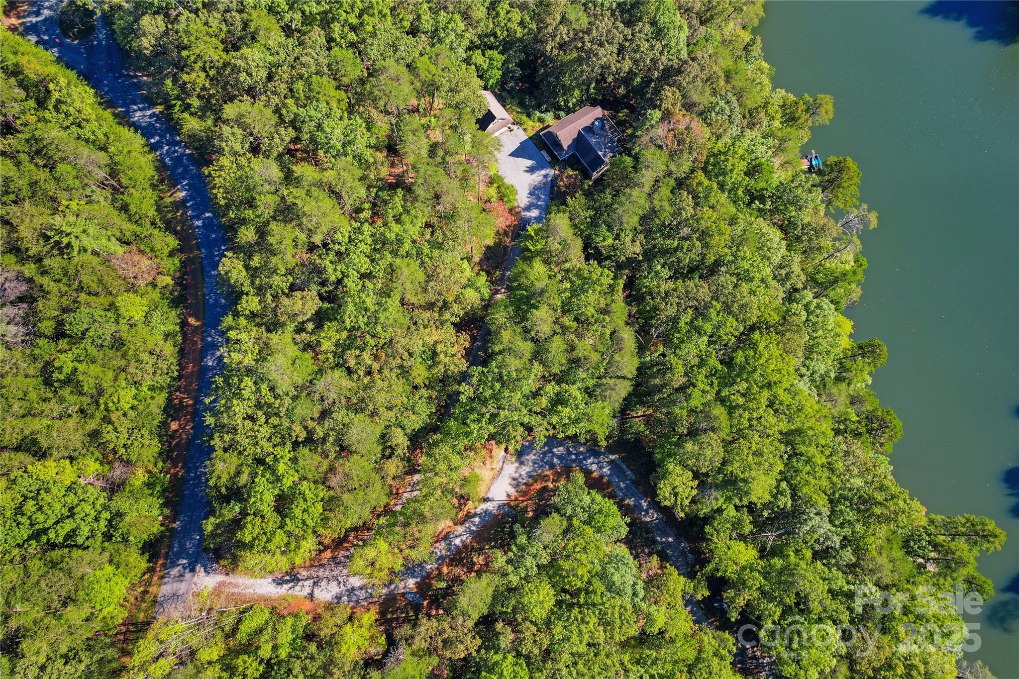 Lake Adger - Land