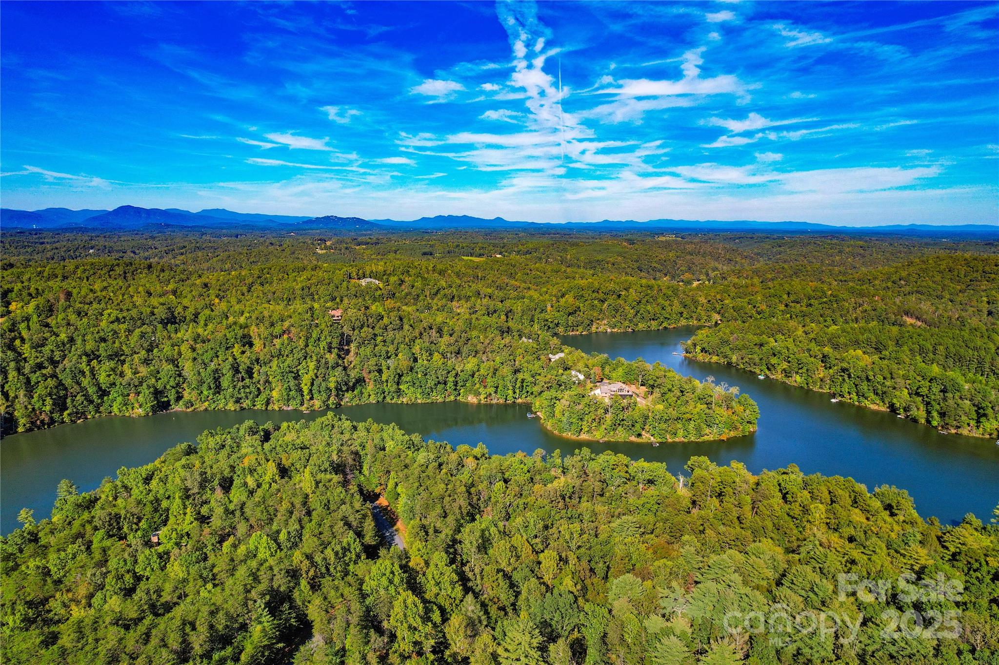 Lake Adger - Land