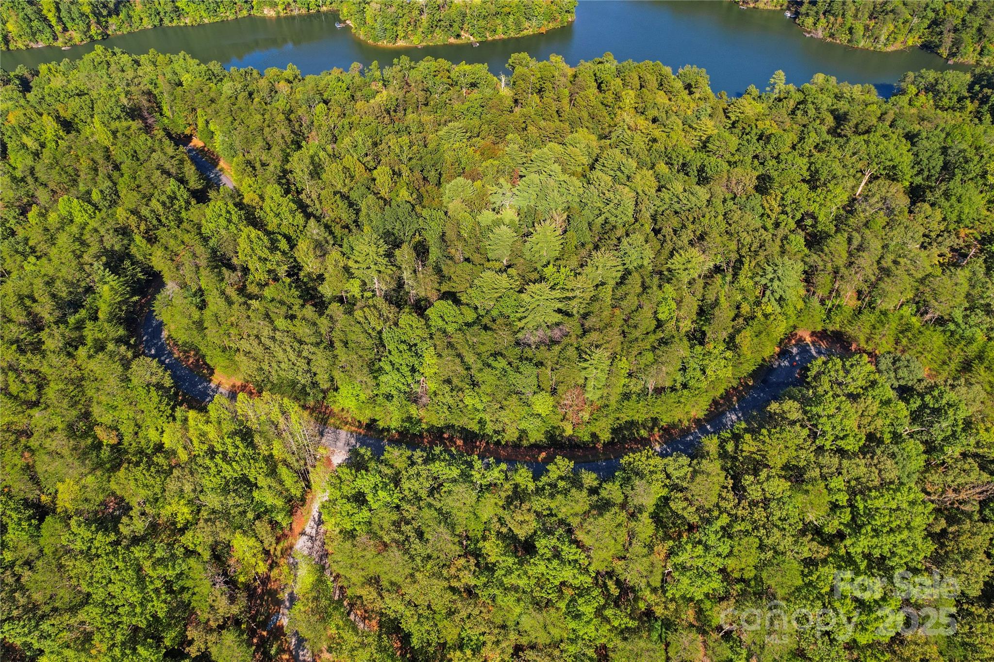 Lake Adger - Land
