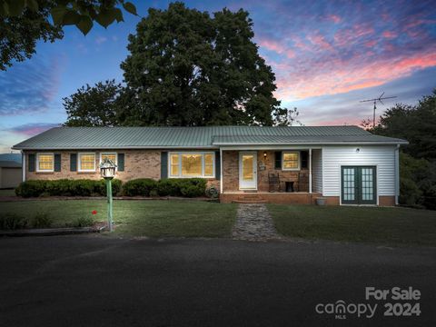 A home in Casar