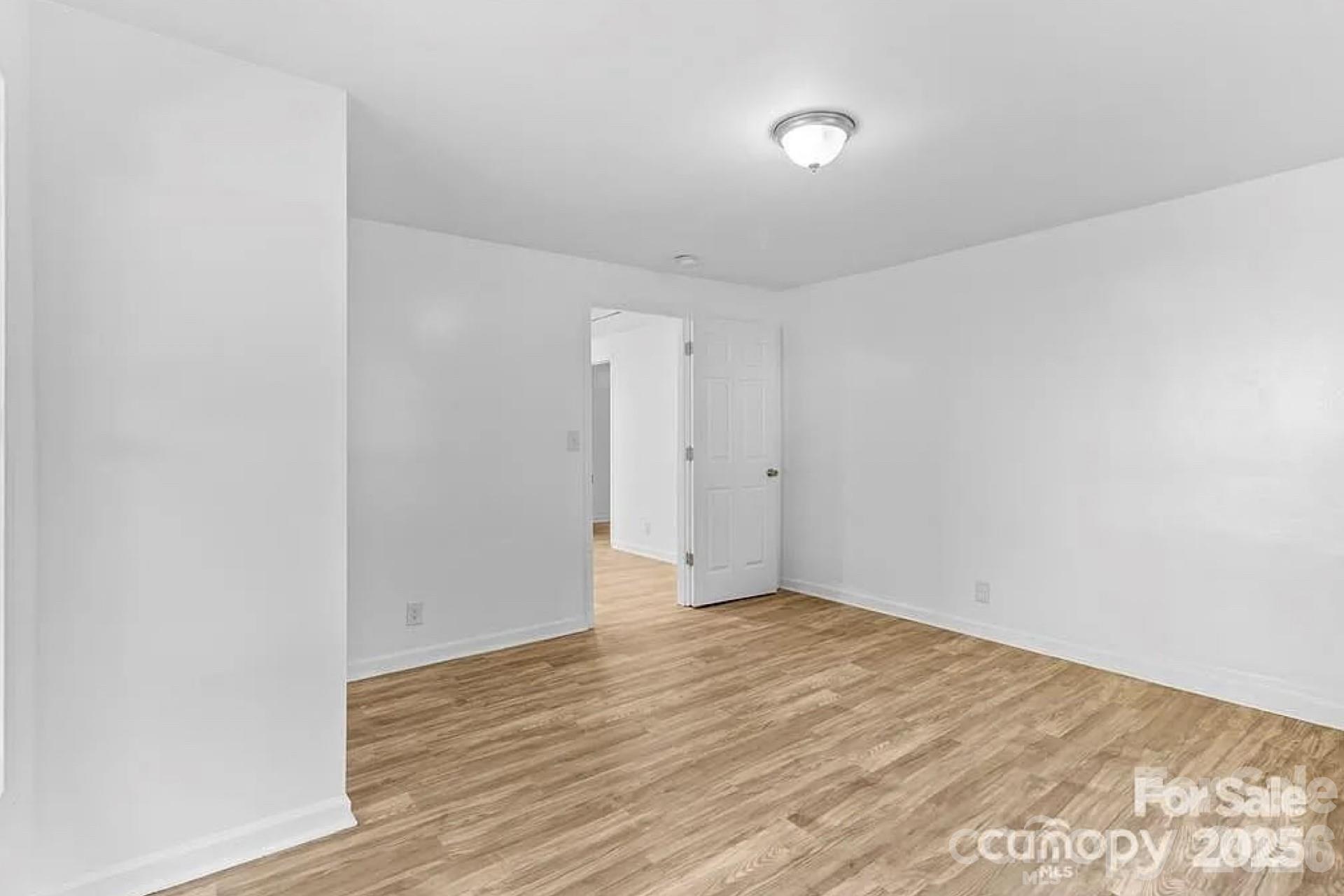 332 Mountain View Street