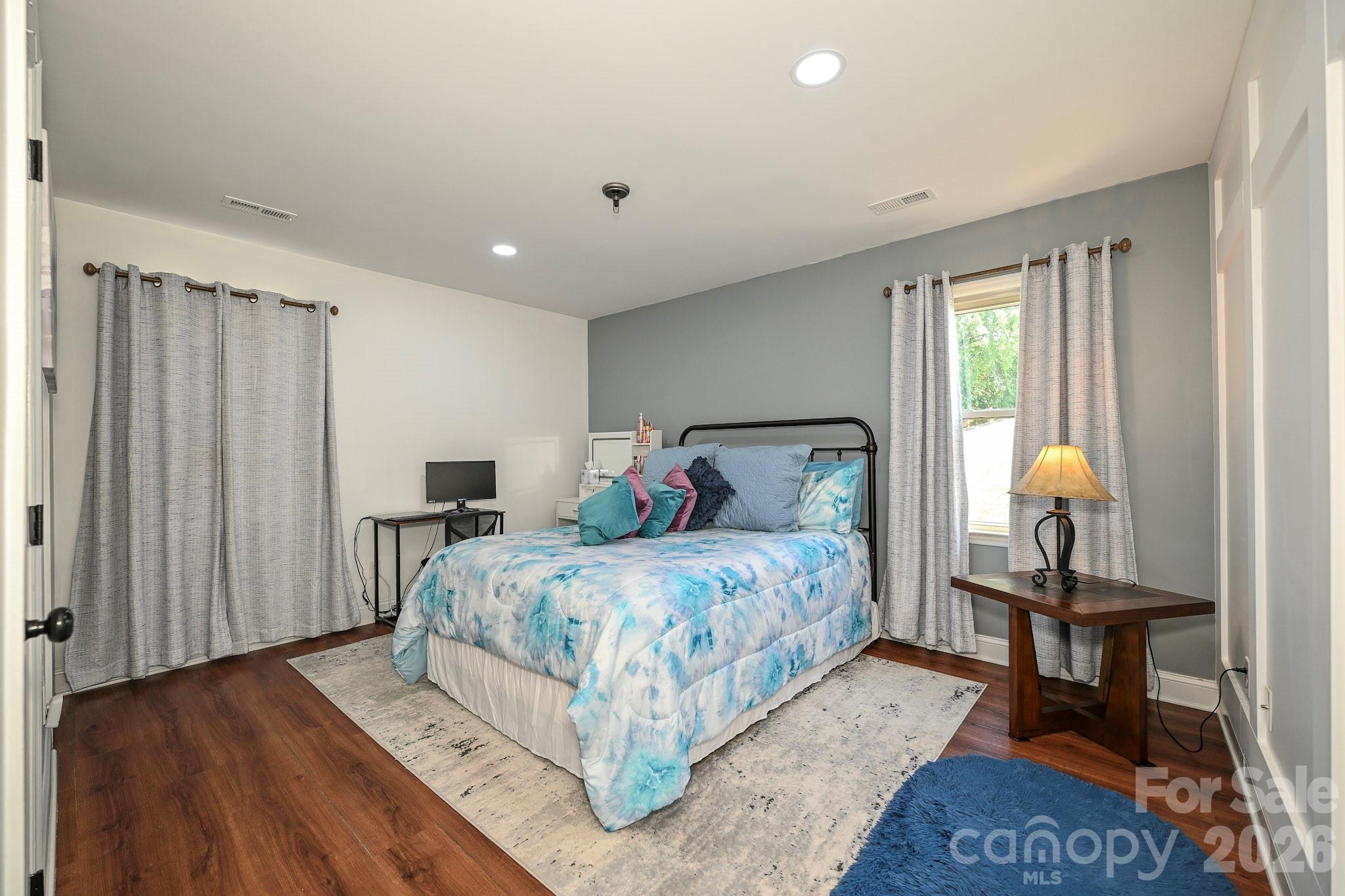 Raeburn - Residential