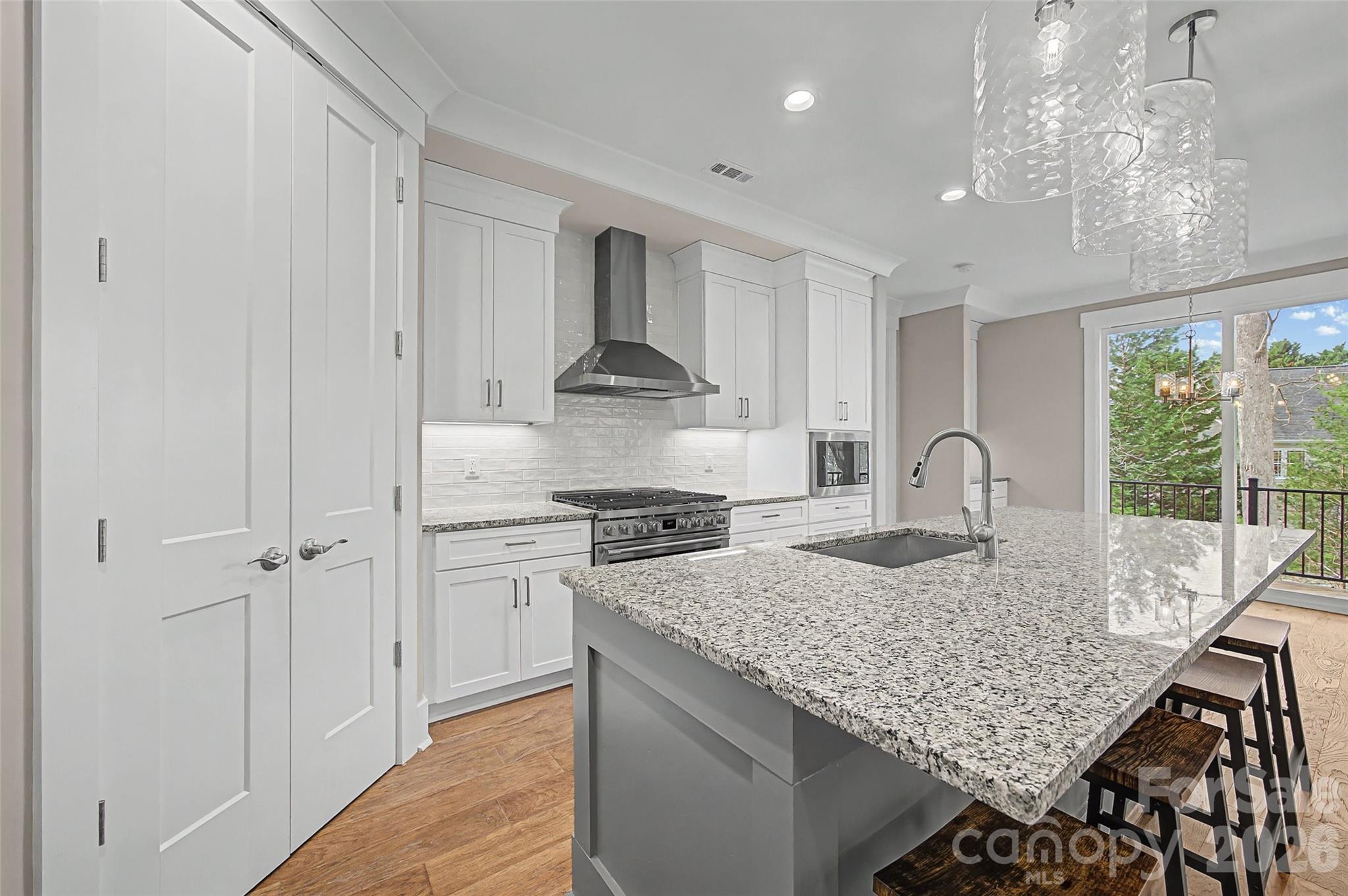 Meadow Lakes II - Residential