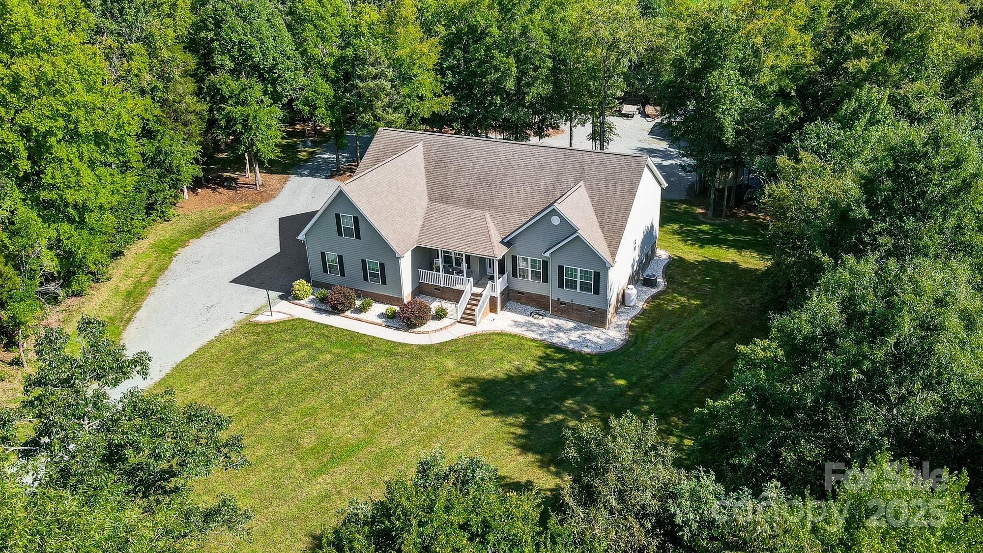 423 Old Dutch Road