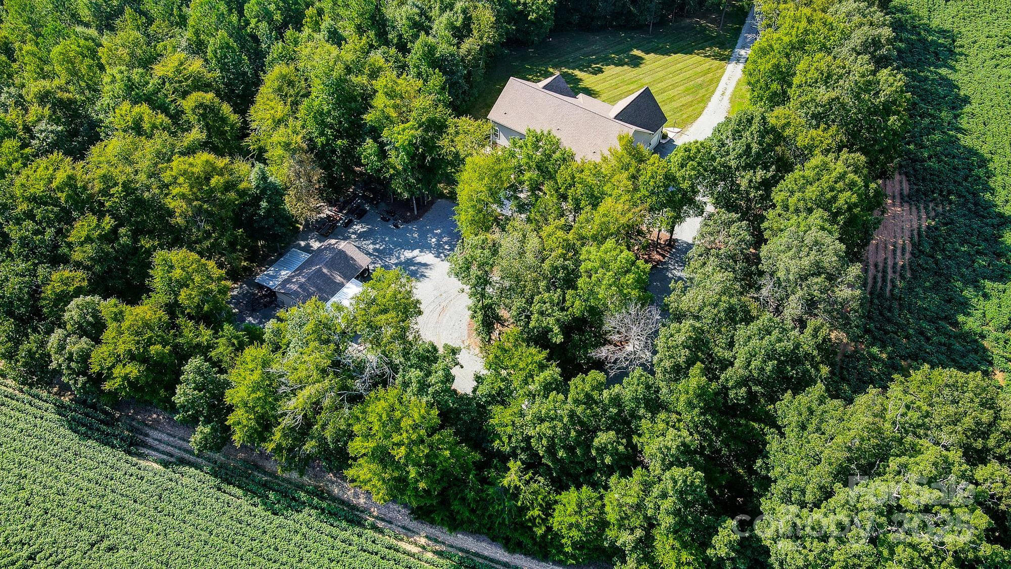 423 Old Dutch Road