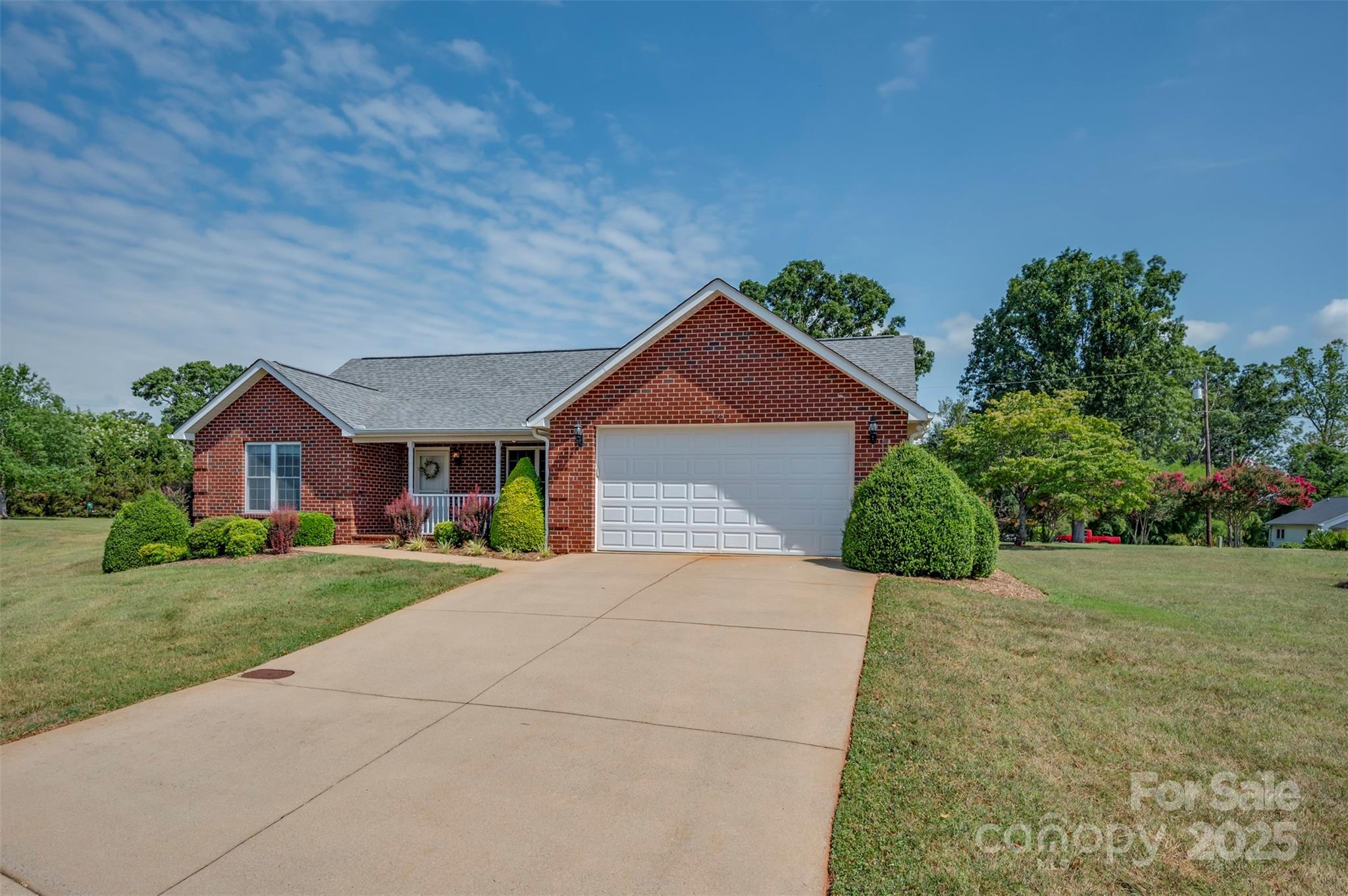 125 Charleston Court