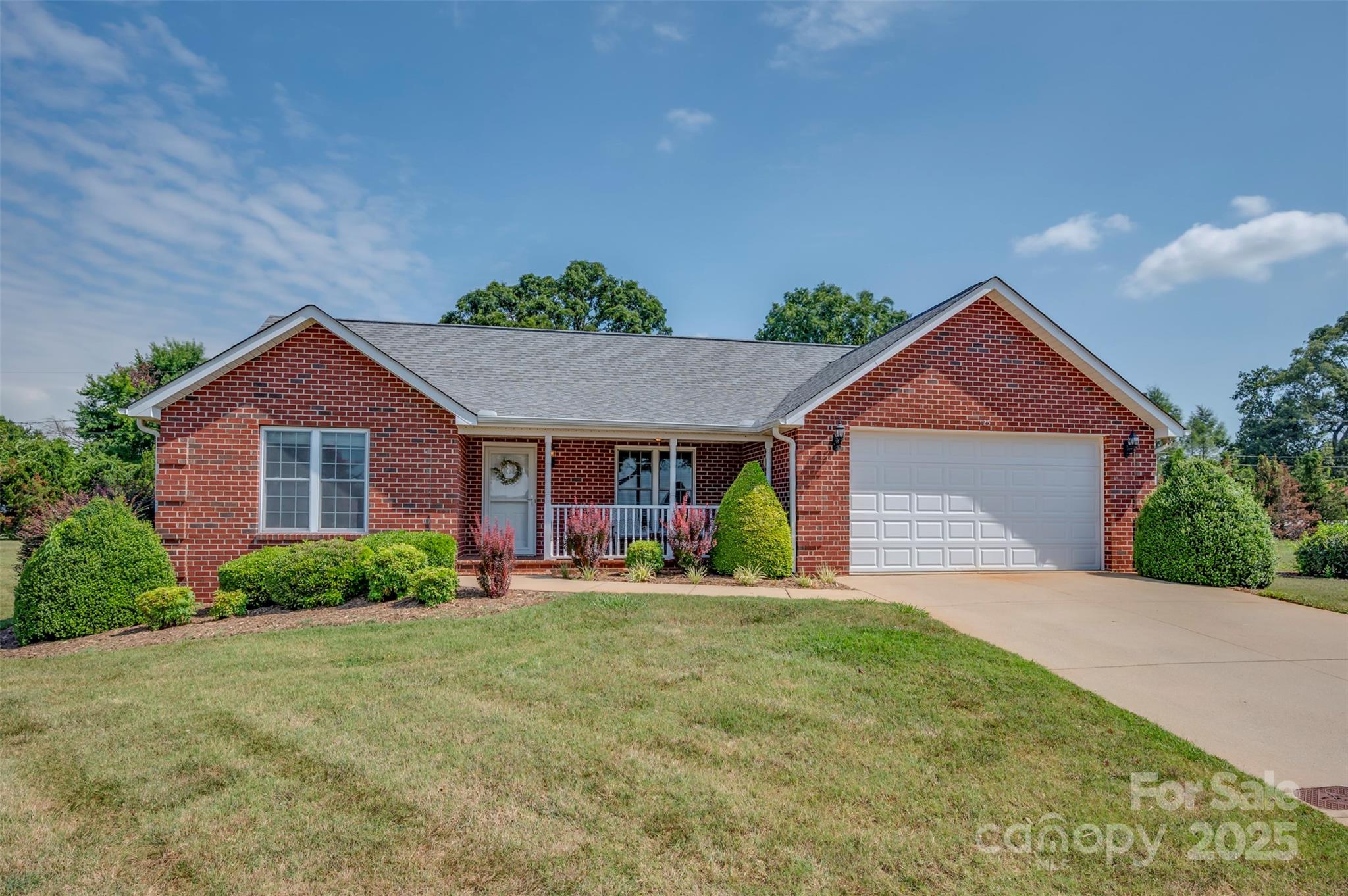125 Charleston Court