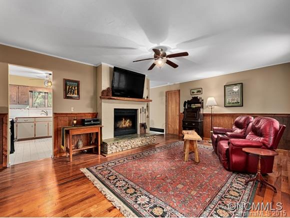 Knob Hill - Residential