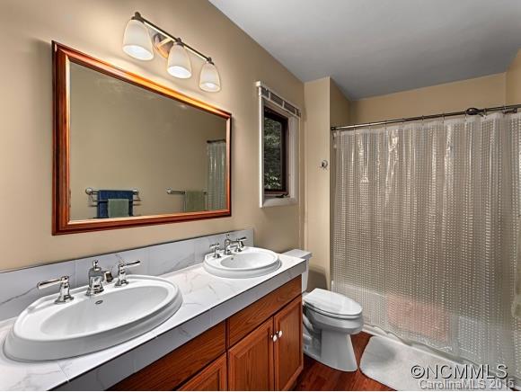 Knob Hill - Residential