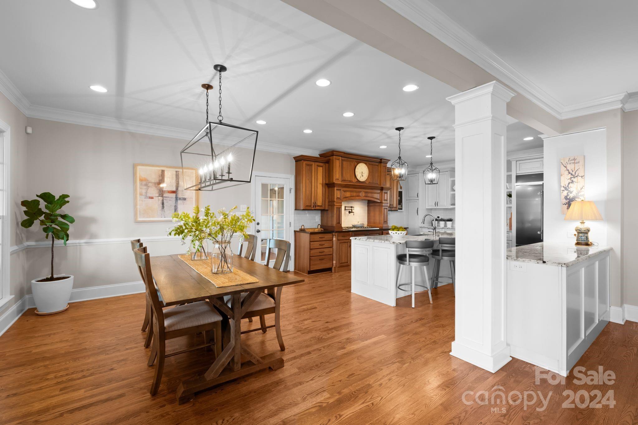 Meck Neck - Residential