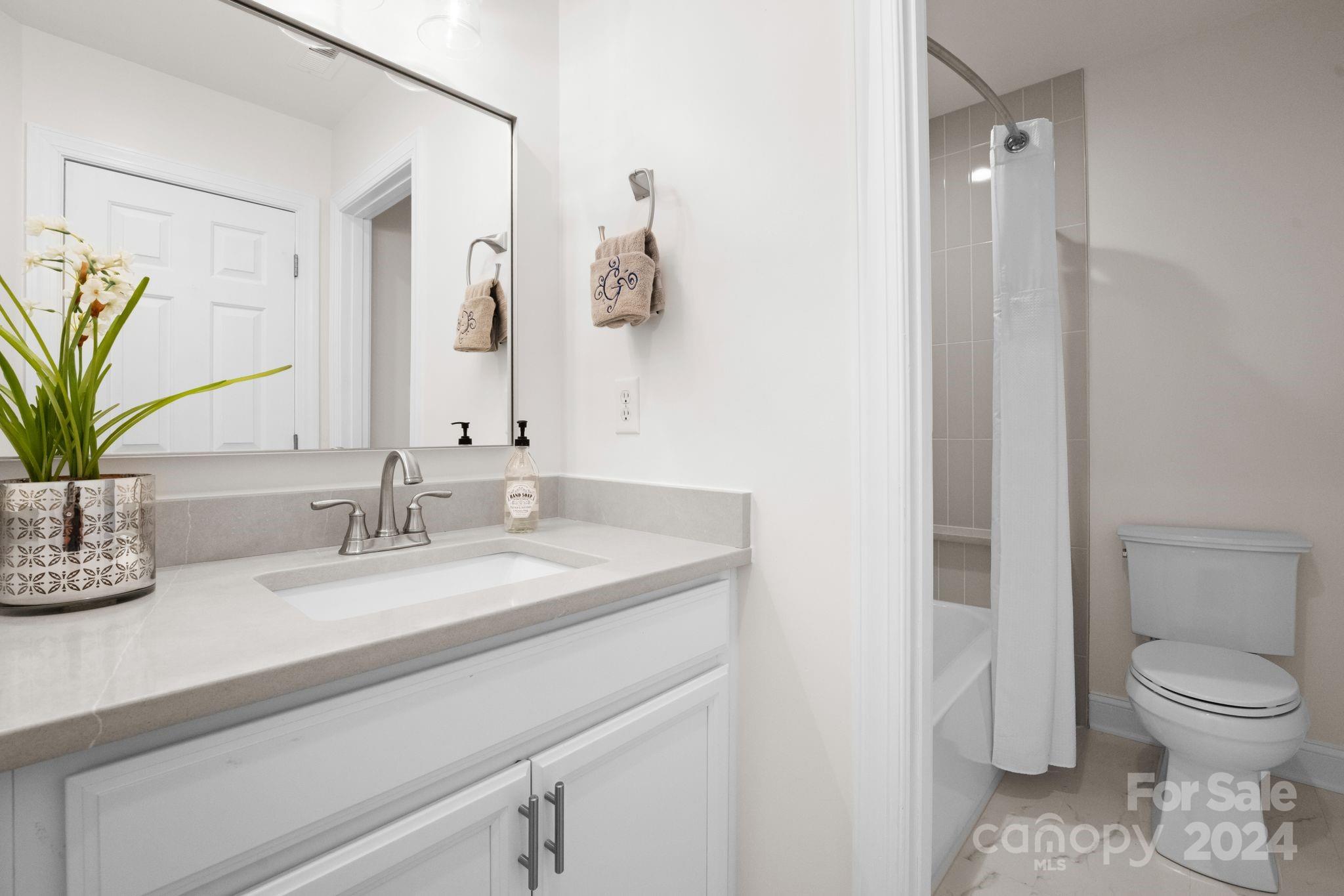 Meck Neck - Residential