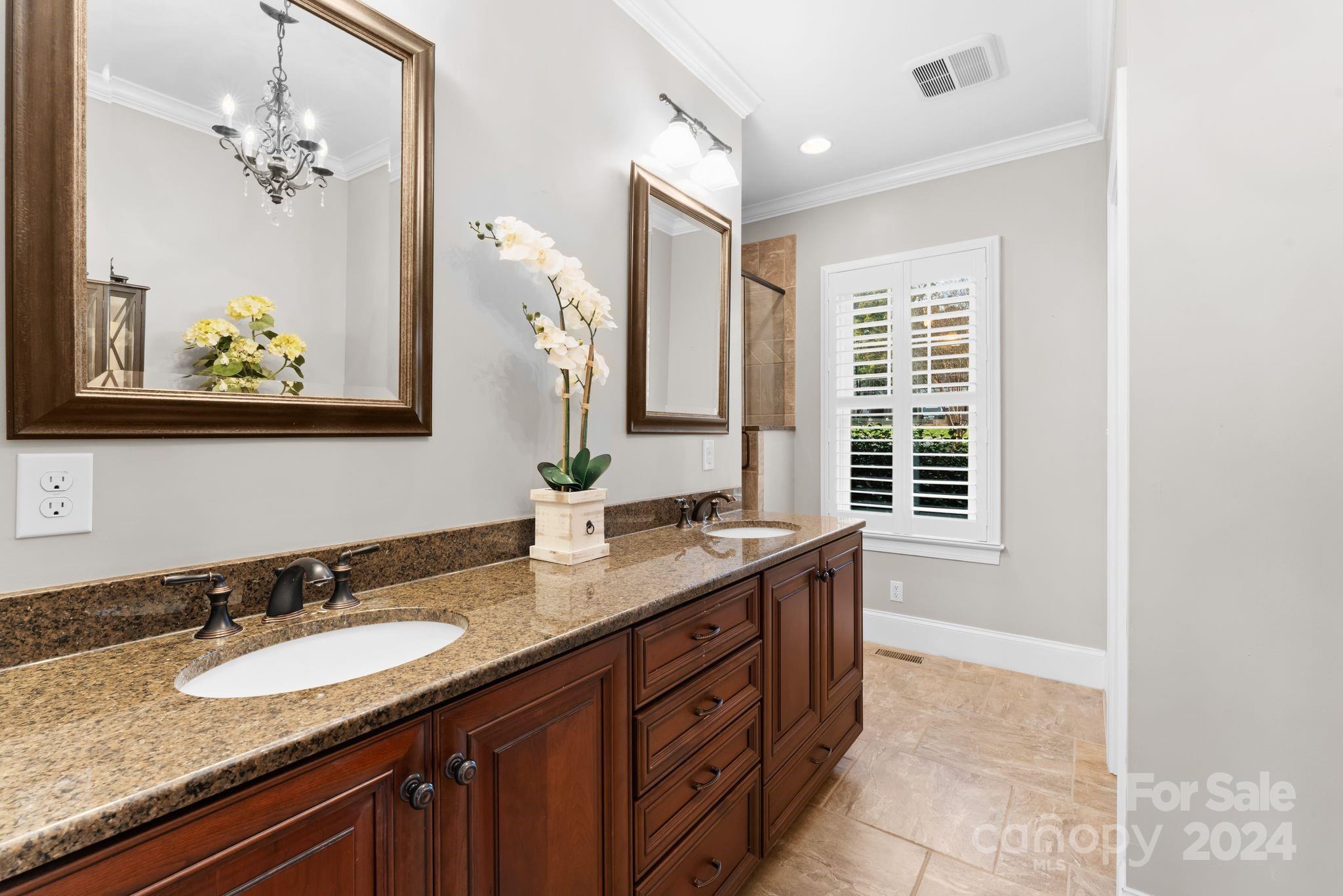 Meck Neck - Residential