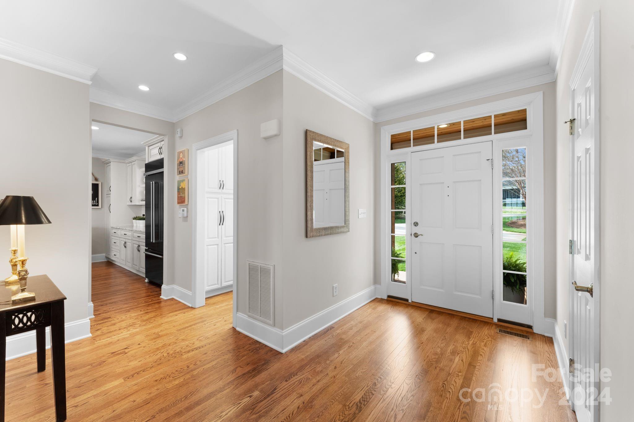 Meck Neck - Residential