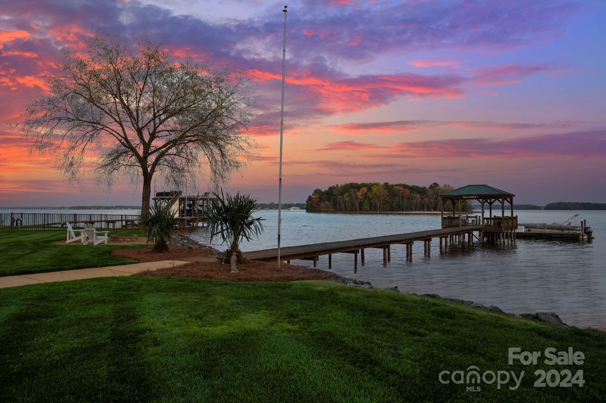 Meck Neck - Residential