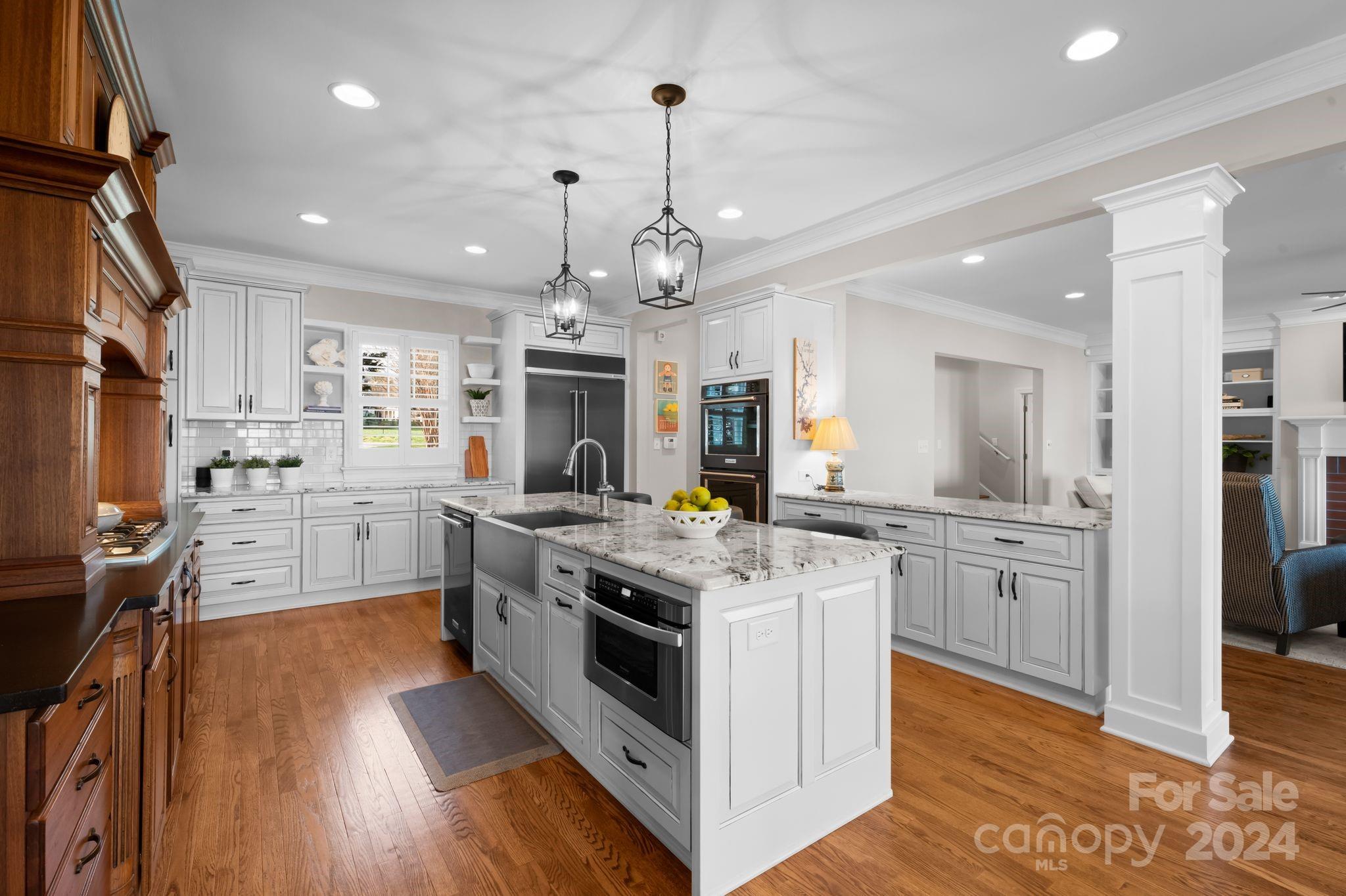 Meck Neck - Residential