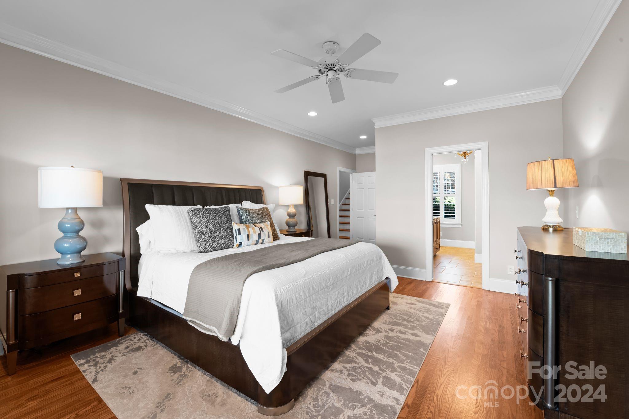 Meck Neck - Residential